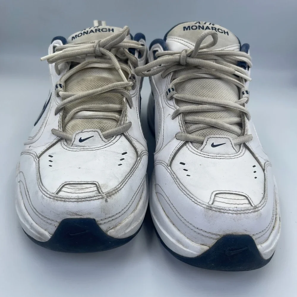 Nike Air Monarch IV Walking Shoes Men's Size 9.5W White Leather Athletic Sneaker